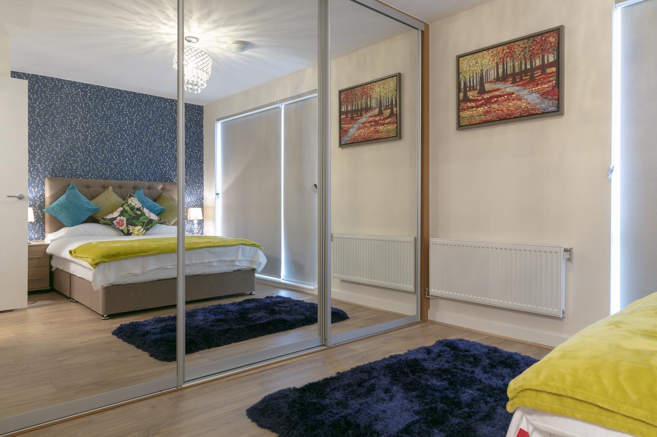 Modern & Exquisite Trumpington Townhouse With Parking & 5 Mins To Papworth Hospital Cambridge  Ngoại thất bức ảnh